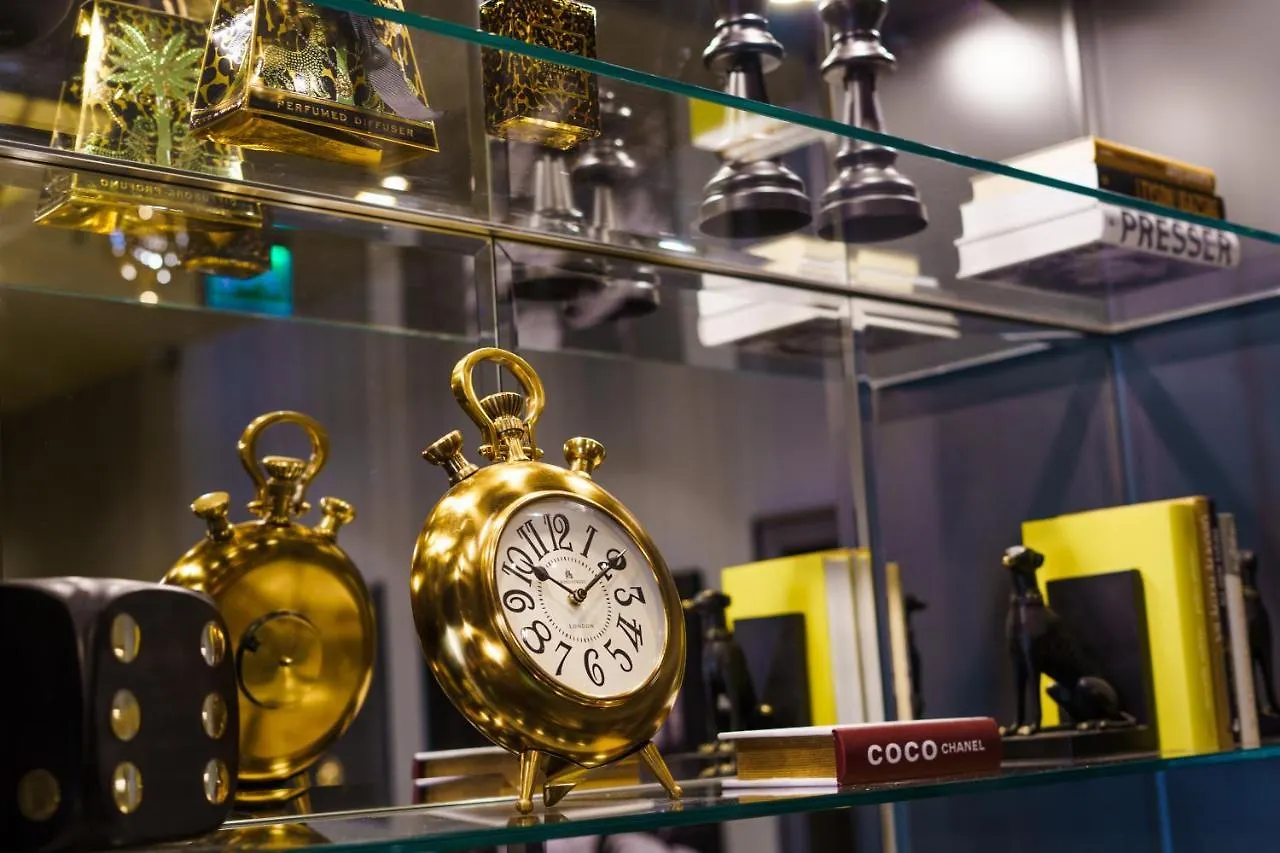 Leo Boutique Rooms - Adults Only بودابست فندق
